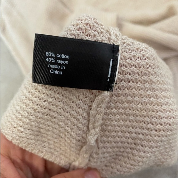 Lane Bryant 14/16 Women’s Sweater Ruffle Asymmetrical Oatmeal Color - Picture 9 of 10